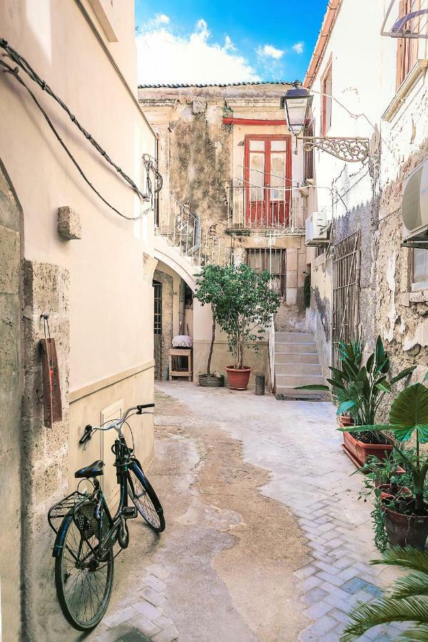 La Casa Di Alceo Daire Siraküza Dış mekan fotoğraf