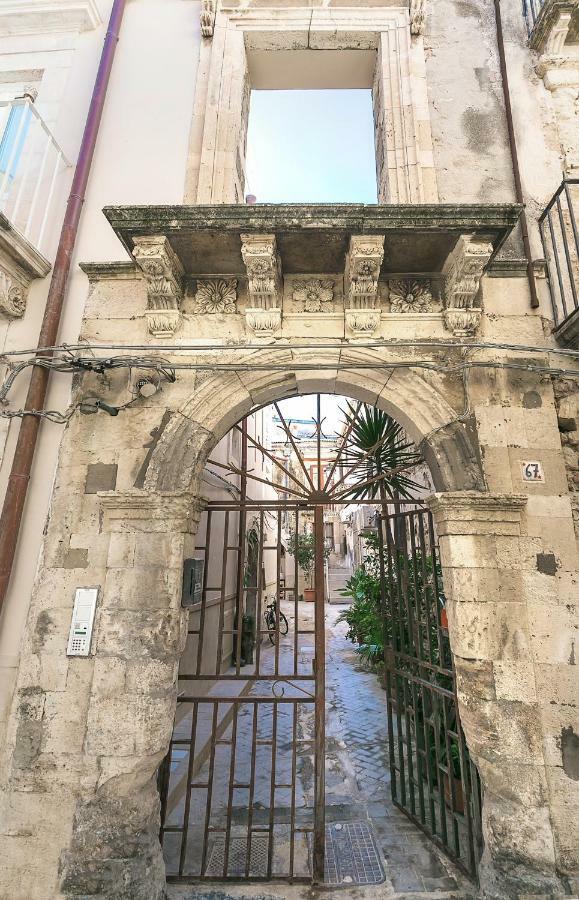 La Casa Di Alceo Daire Siraküza Dış mekan fotoğraf